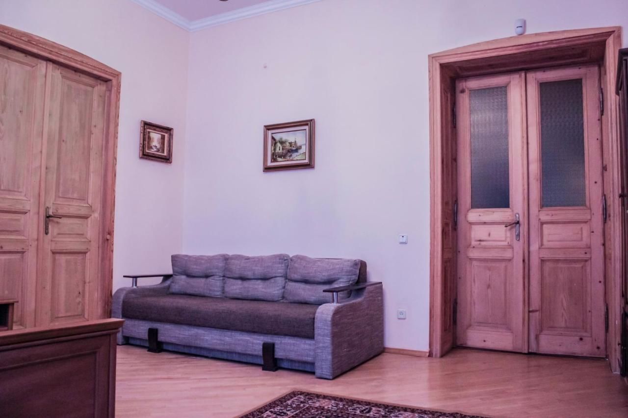 Апартаменты Апартаменти Гребінки, 9 Львов-6